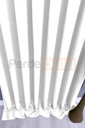 Beyaz Düz Fon Perde