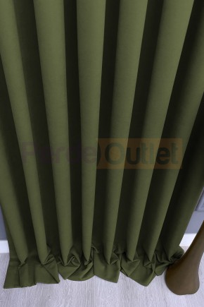 Çimen Yeşili Düz Fon Perde