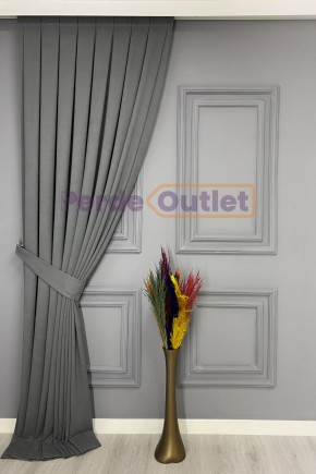 Gri Düz Fon Perde